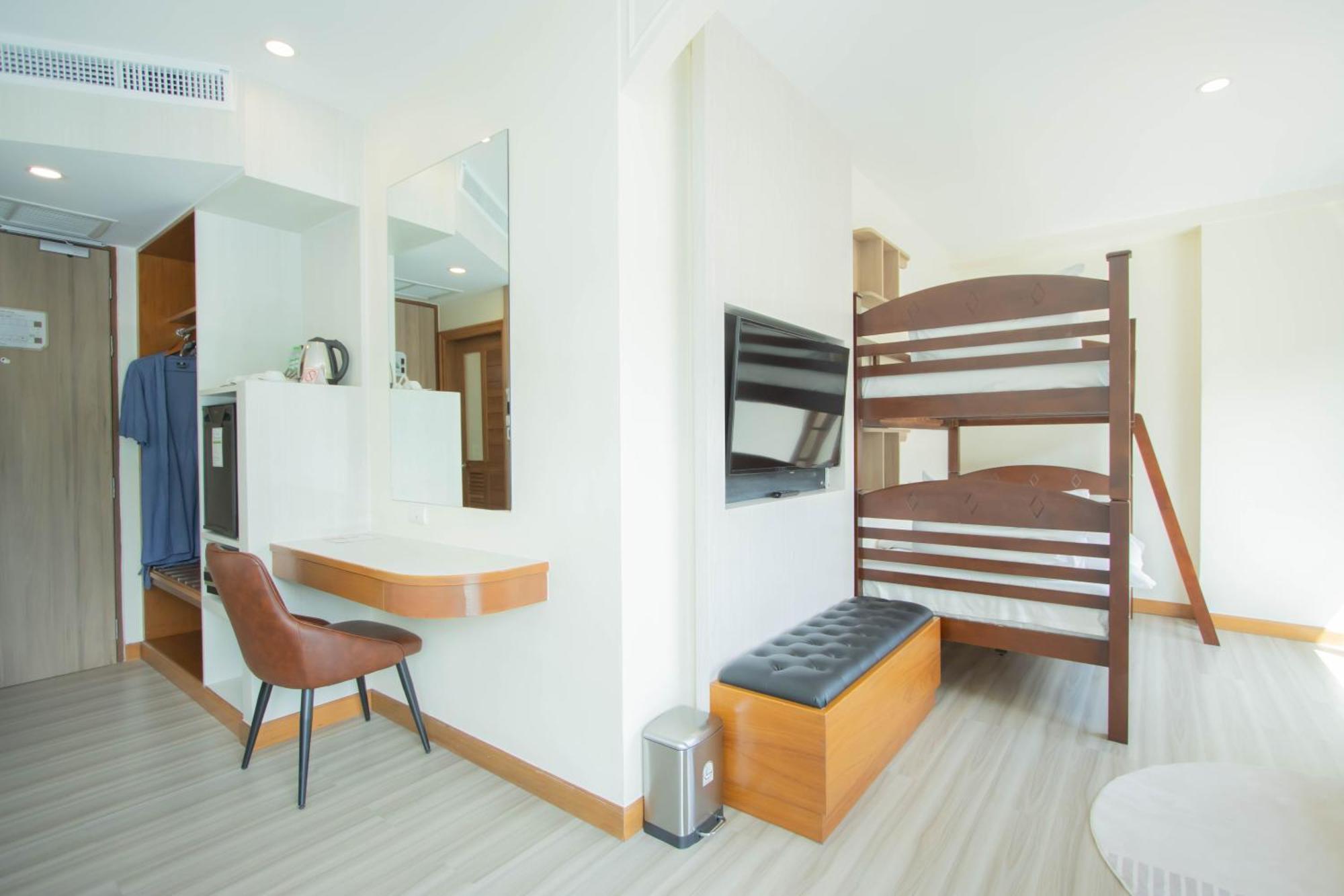 Family Suite Balcony